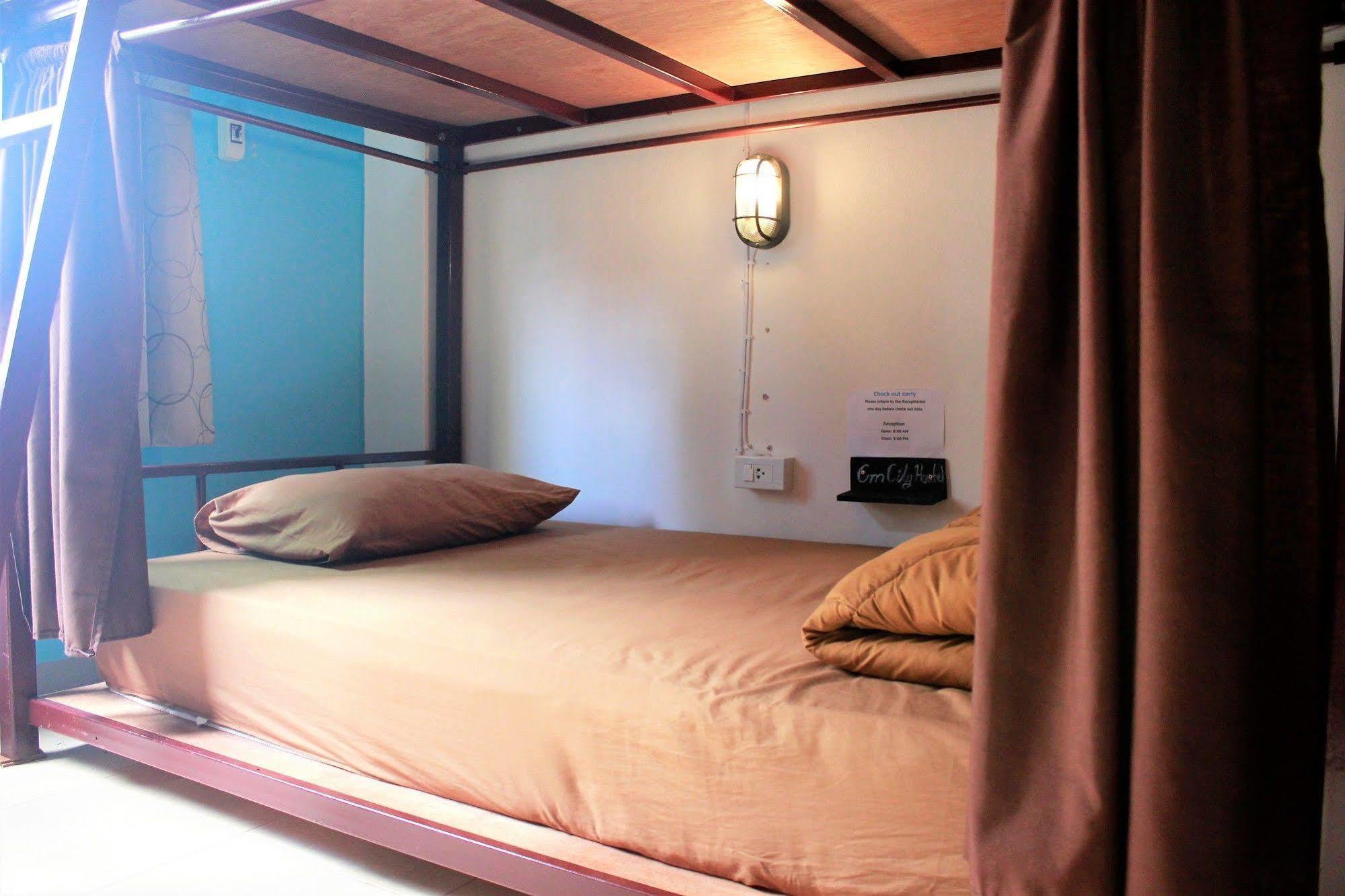 Cm City Hostel Chiang Mai Eksteriør bilde