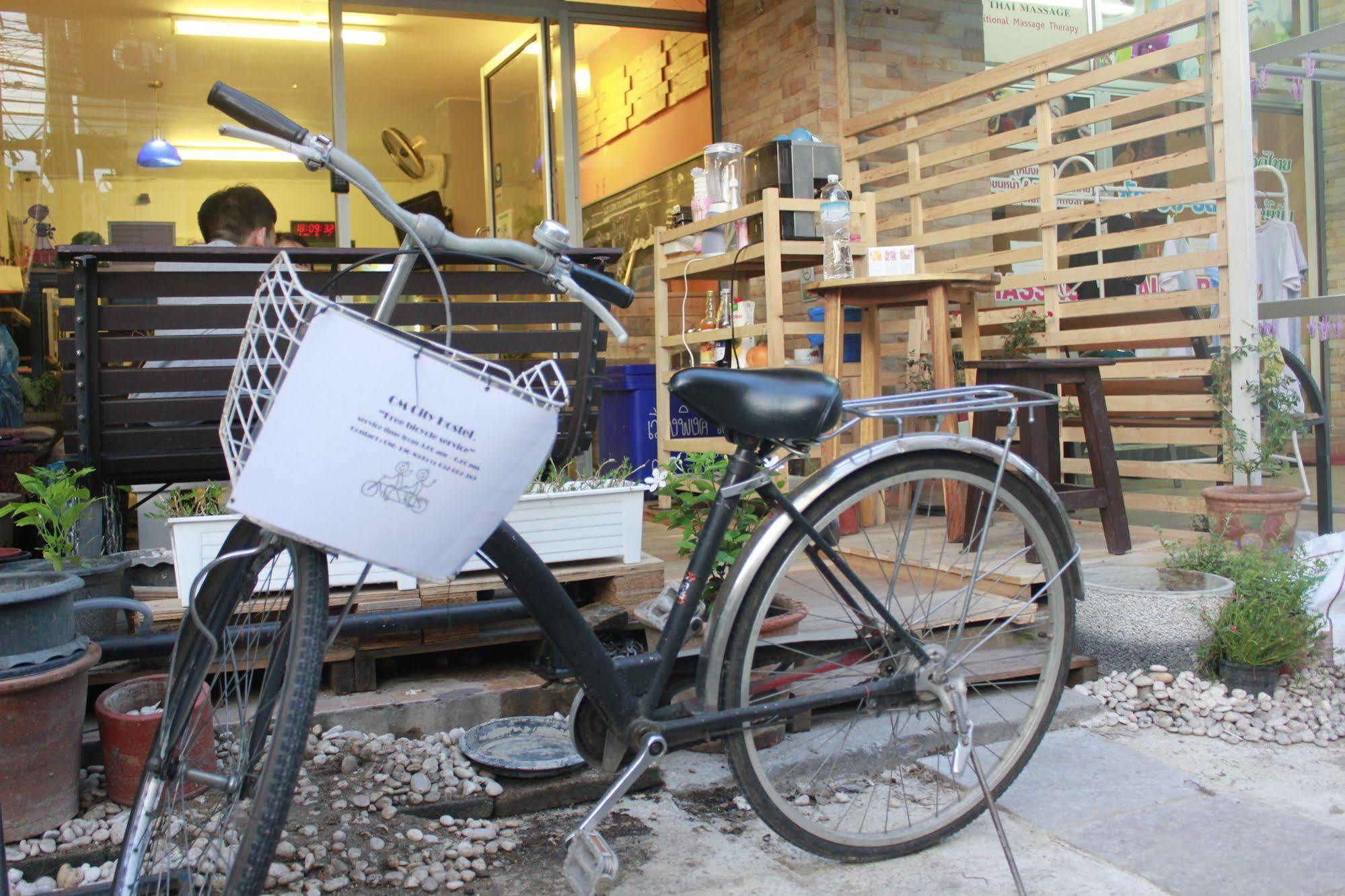 Cm City Hostel Chiang Mai Eksteriør bilde