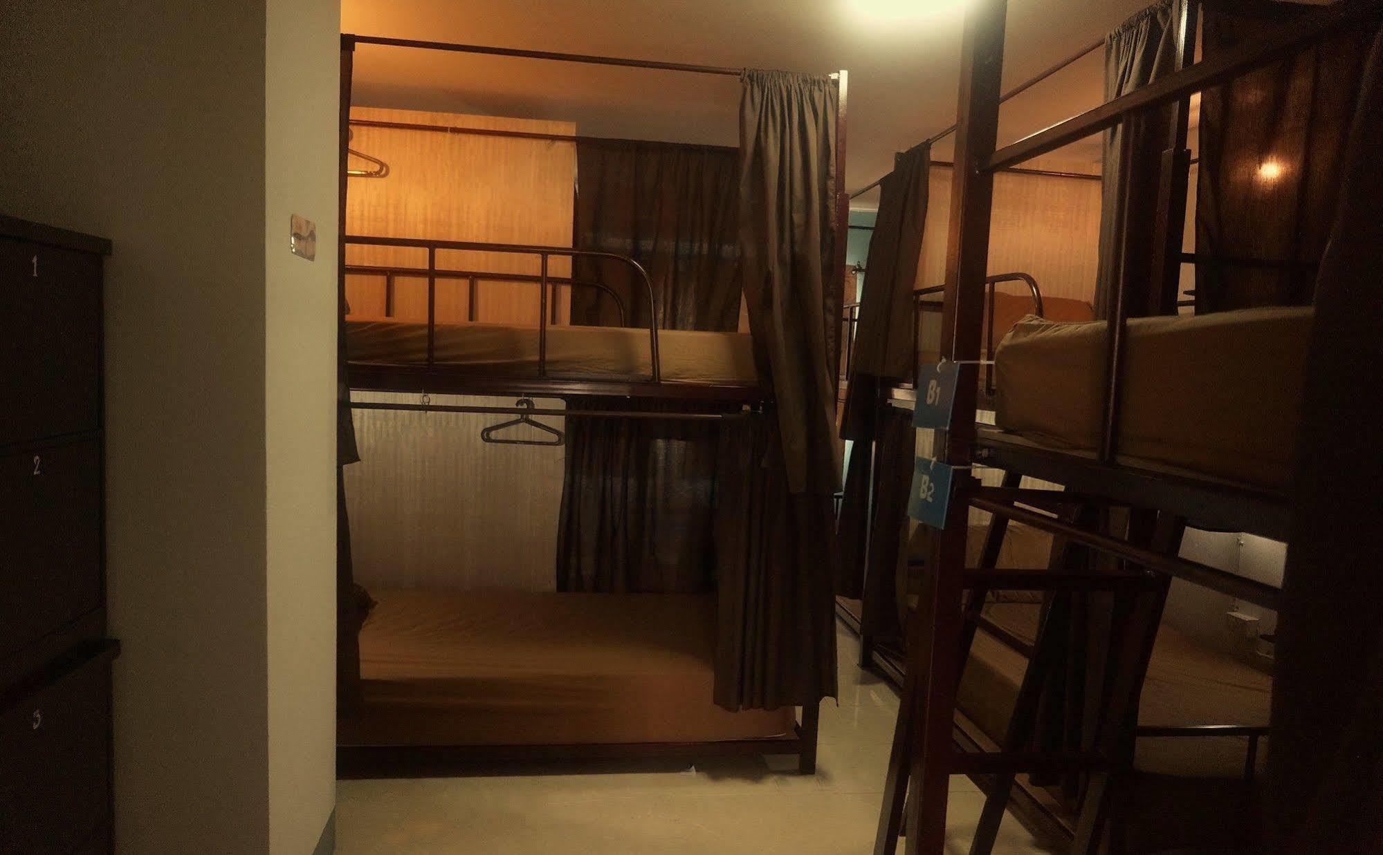Cm City Hostel Chiang Mai Eksteriør bilde